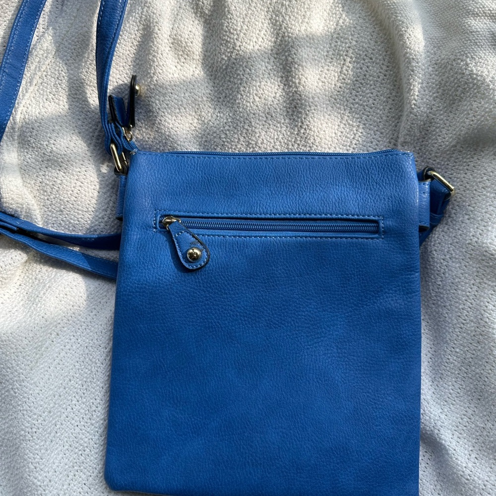 Blue purse for cross body or shoulder - Picture 2 of 6